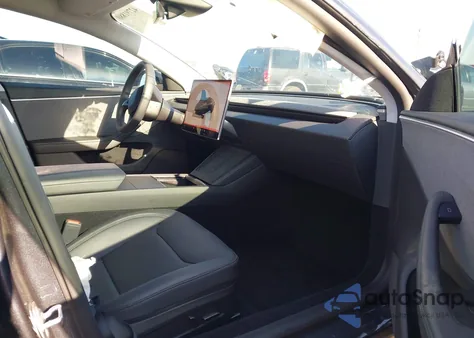 2025 Tesla Model 3 Long Range Rear-Wheel Drive from USA, damaged, VIN 5YJ3E1EA3SF980351